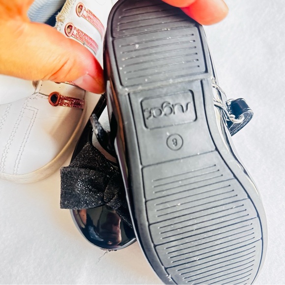 Pack of three pairs of shoes for girls size 8, in perfect condition - Picture 12 of 15